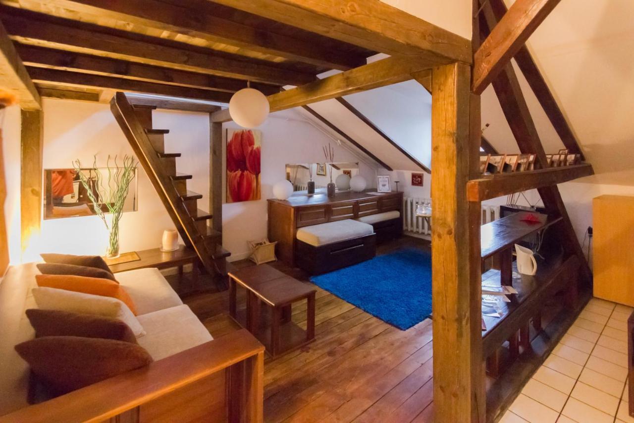 Mini Apartment Best Rest Plovdiv Exteriör bild
